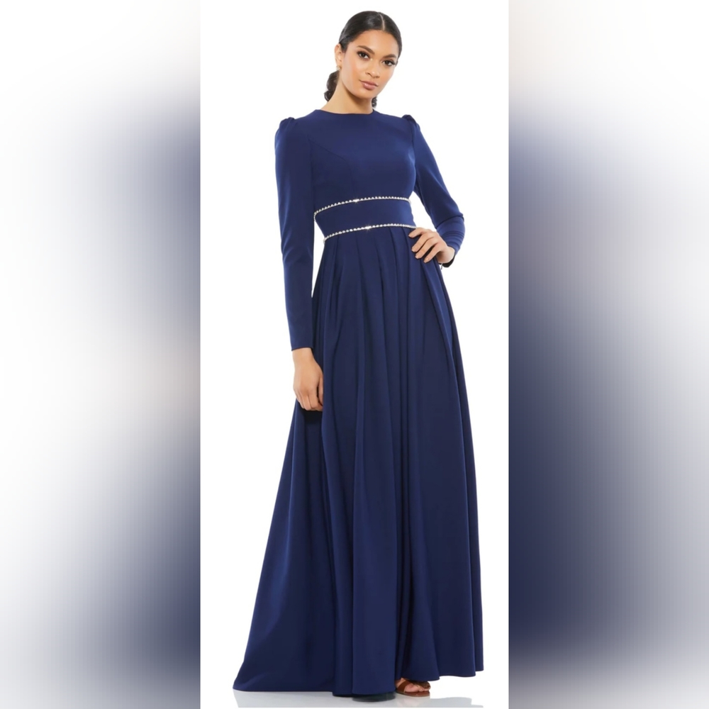 Mac Duggal A-LINE RHINESTONE WAIST EVENING GOWN size 10 navy blue (55705)